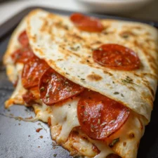 Pepperoni Pizza Quesadilla