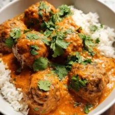 Indian Meatballs in Curry Sauce